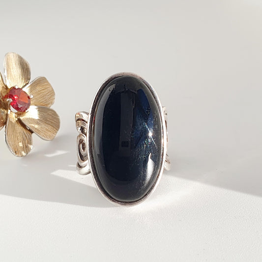 Vintage Kabana Artisan Ring, Large Black Oval Onyx , Retro Modernist, Yin and Yang Energy Gemstone,Leo Birthstone, L,Statement Jewellery 925