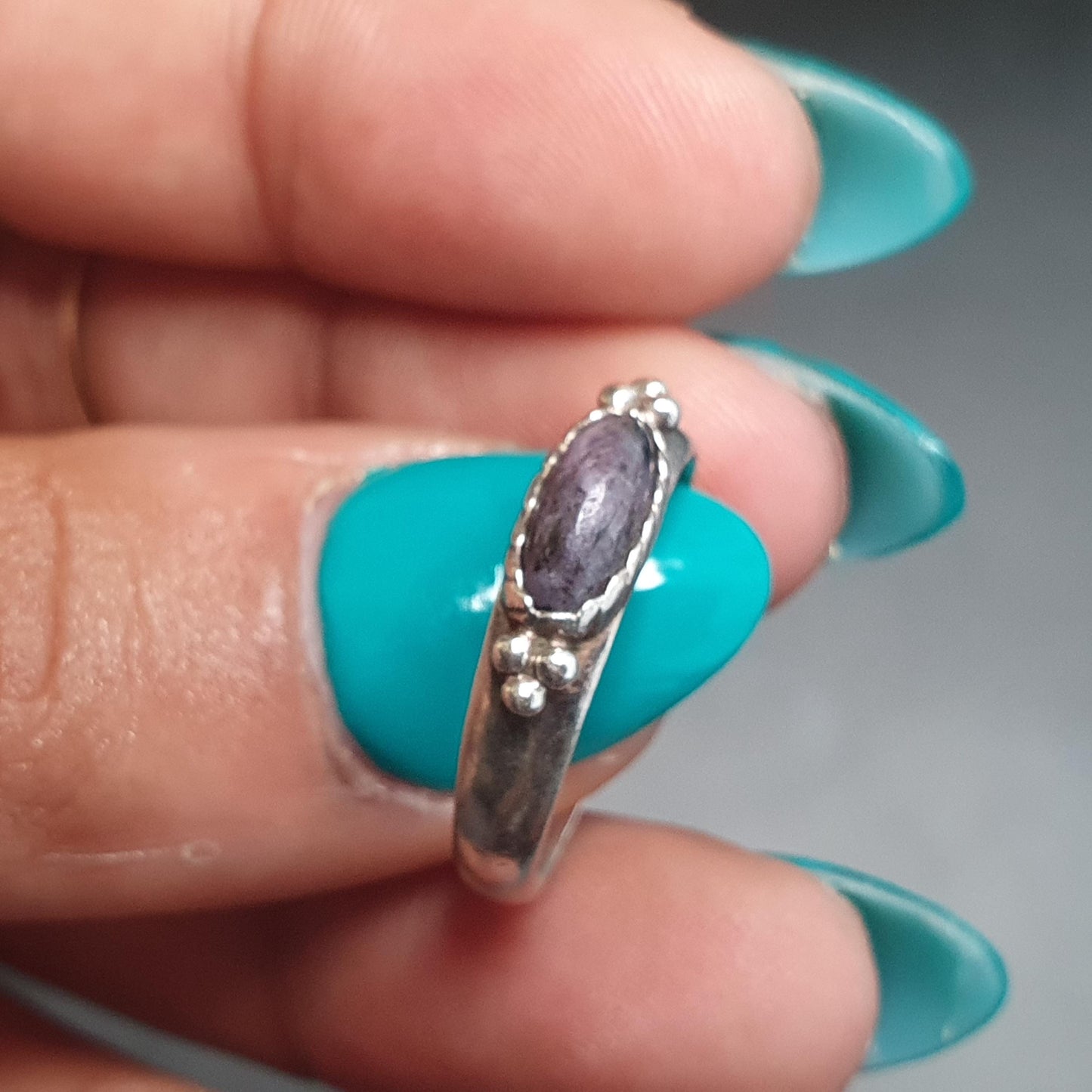 Lepidolite Gemstone Ring in Sterling Silver, Lilac Purple Jewelry, Stackable Gifts,Unique Charming Floral Design 925, Peace,Treats Addiction