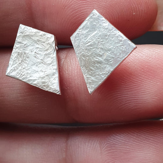 Frosted,hammered,handmade,rhombus,studs,silver,