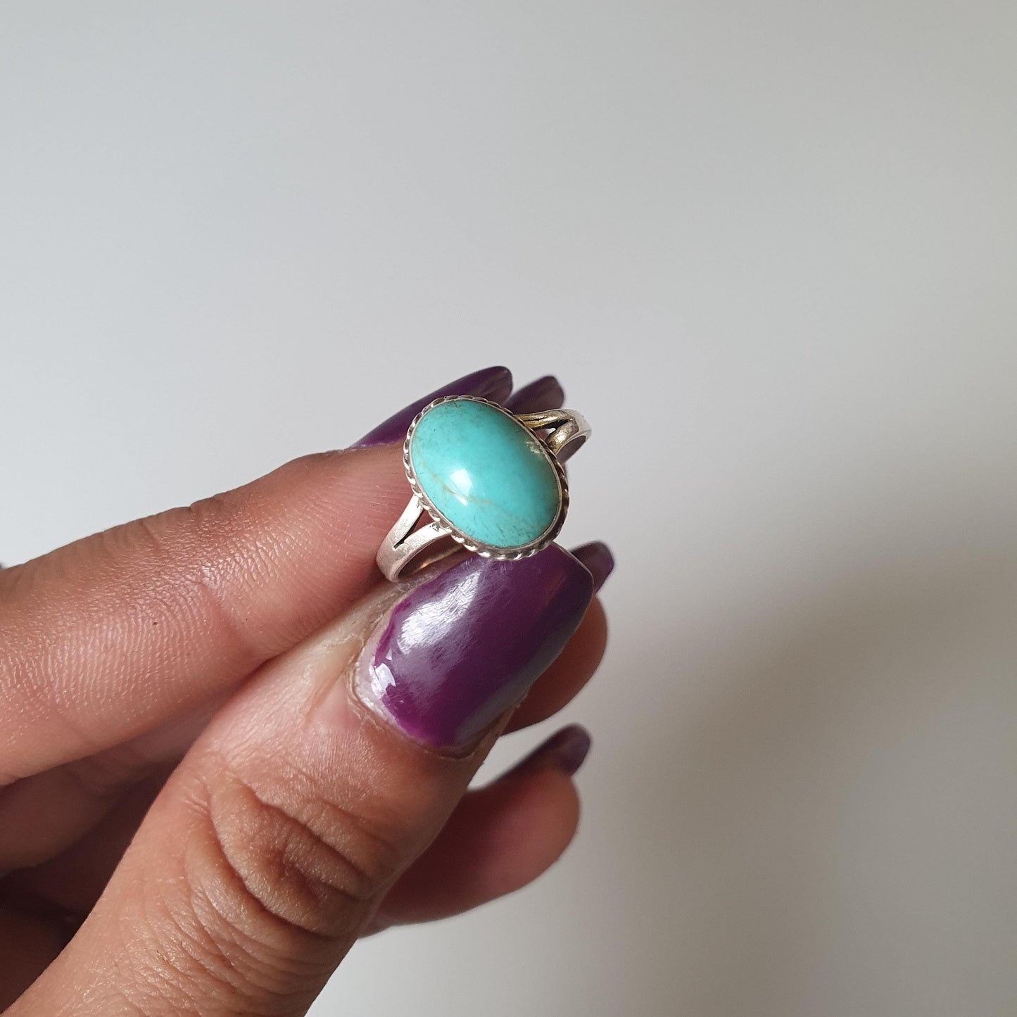 Vintage Silver Ring, Turquoise Gemstone, Sterling Silver, Split Shank, 925, Ring Size Q, Southwestern-style, American Style, Boho-chic