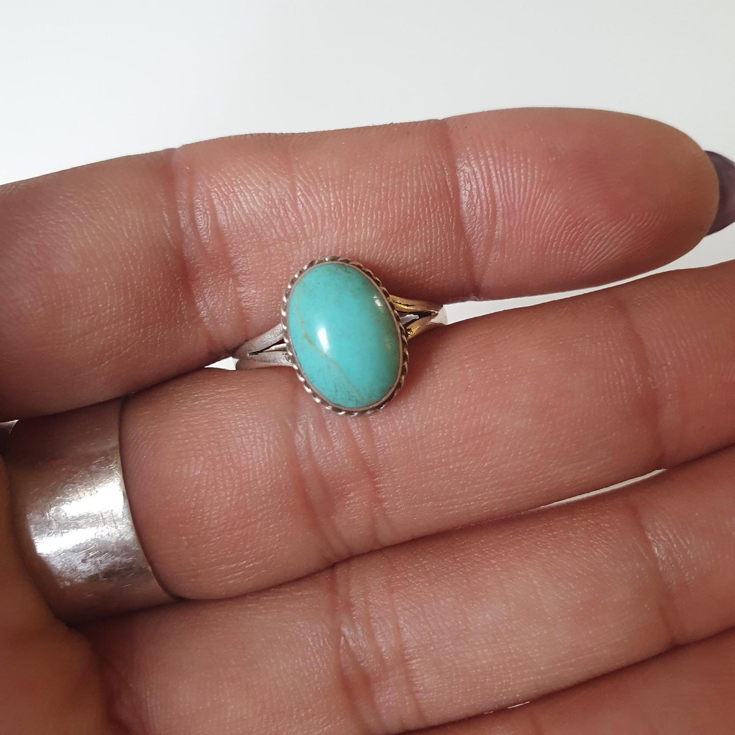 Vintage Silver Ring, Turquoise Gemstone, Sterling Silver, Split Shank, 925, Ring Size Q, Southwestern-style, American Style, Boho-chic