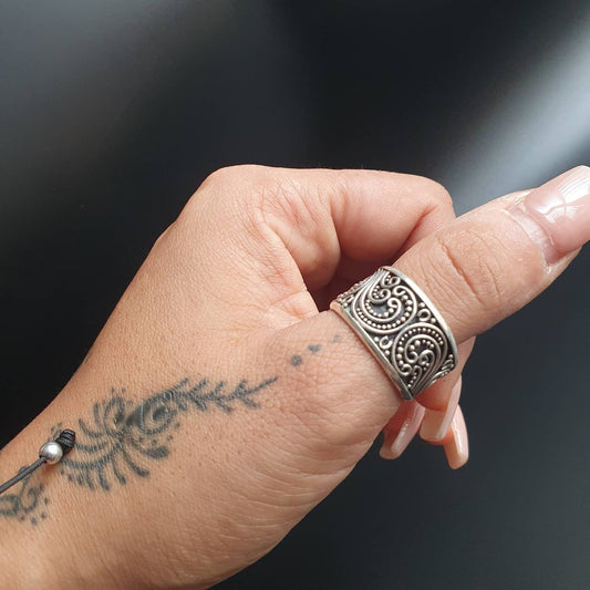 Band ring, suarti ring,suarti jewellery, filigree ring, sterling silver ring, statement ring, Unisex ring, mens rings, band ring, thumb ring