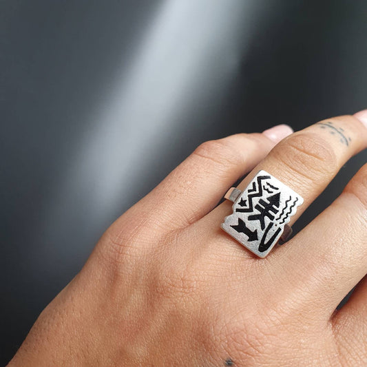 Sterling silver ring hopi design arrow heads native American Indian ring black enamel inlay hopi tribal ring gift collectible