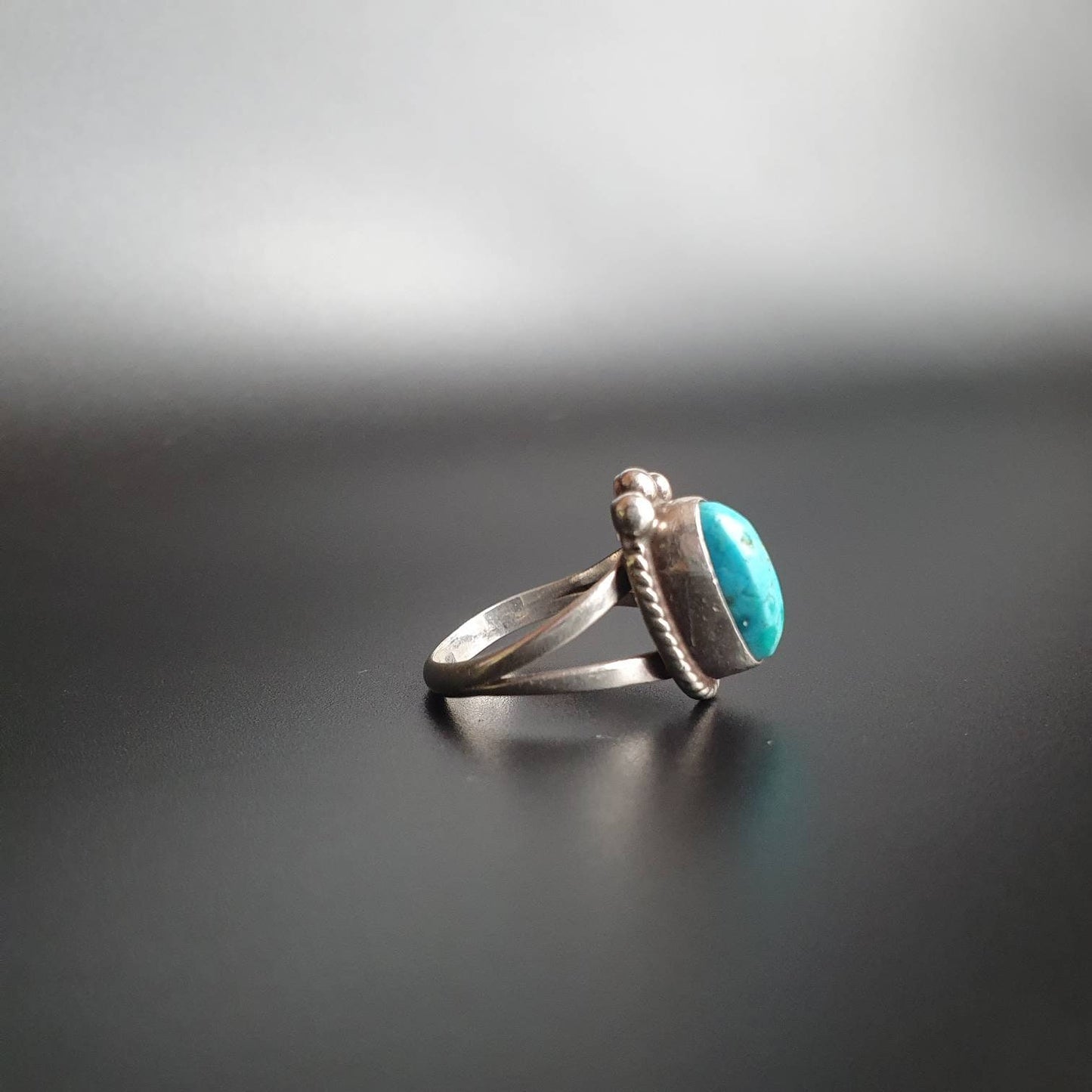 Silver ring, vintage ring  vintage turquoise, vintage jewellery, statement ring, dainty ring,statement jewellery, sterling silver, gifts