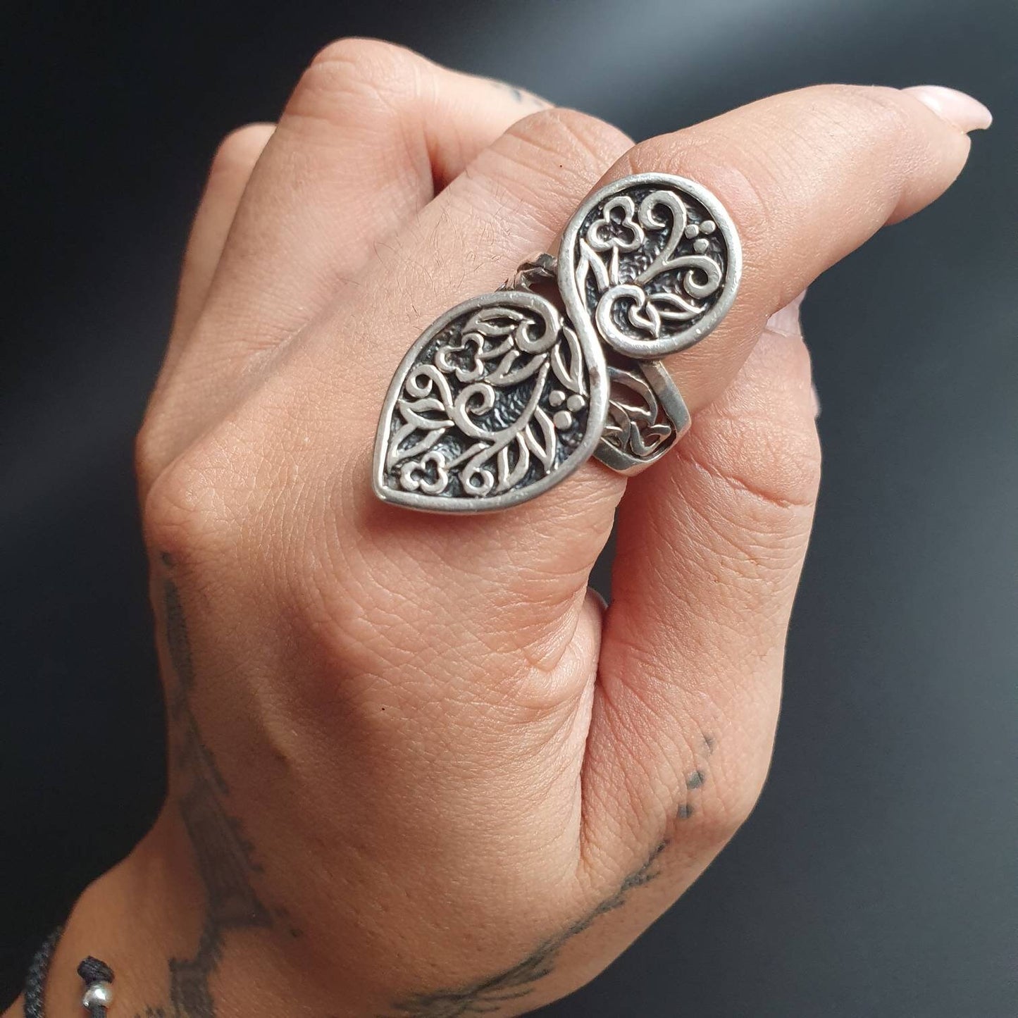 Sterling silver ring, statement ring, suarti Jewelry, filigree Design, thumb ring, chunky ring, floral jewelry, sterling silver, gifts