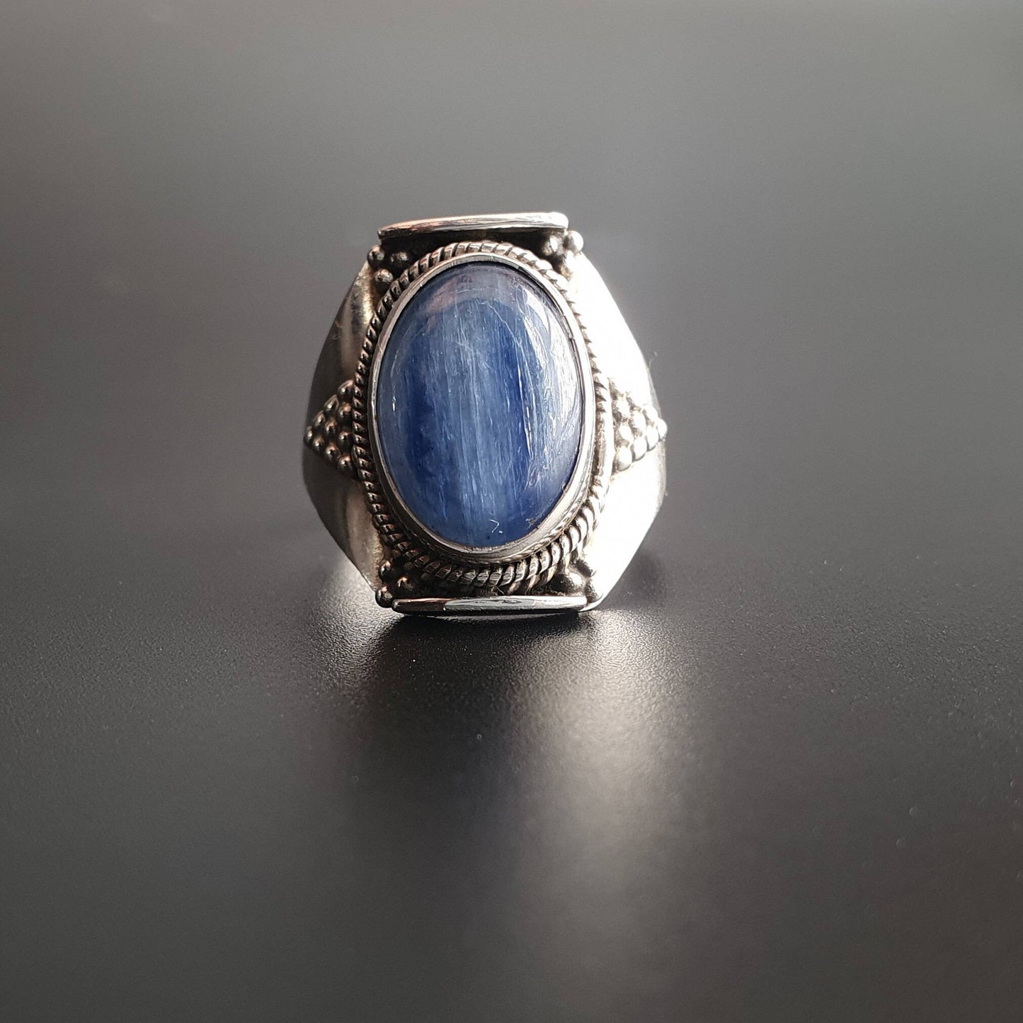 Vintage,saddle ring, sterling silver, ring, statement ring, chunky ring,blue gemstone, Boho jewelry, gifts handmade, ethnic, tribal, kyanite