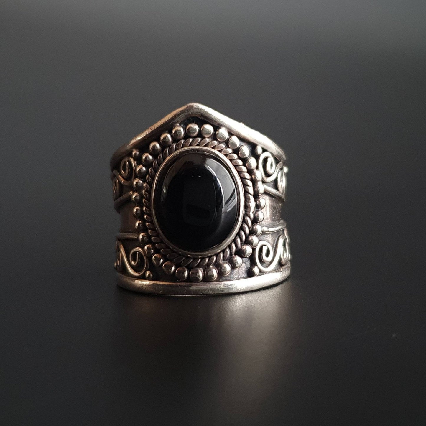 Vintage,ring, silver ring, statement,chic,sterling silver, jewellery, gift's, unique, unisex, chunky ring, onyx, black, witchy, gemstone,925